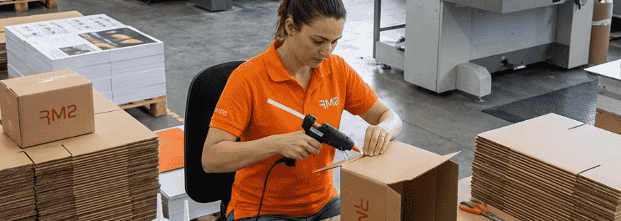 Serviços de Colagem de Caixas para Indústria Gráfica