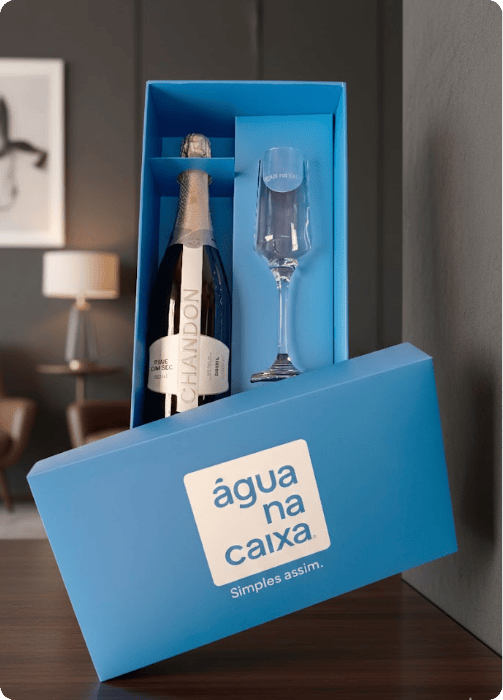 Chandon Água na Caixa por RM2