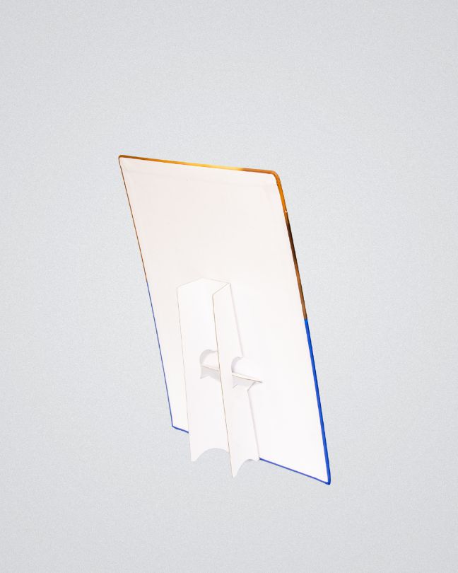 Display Take One Hoya